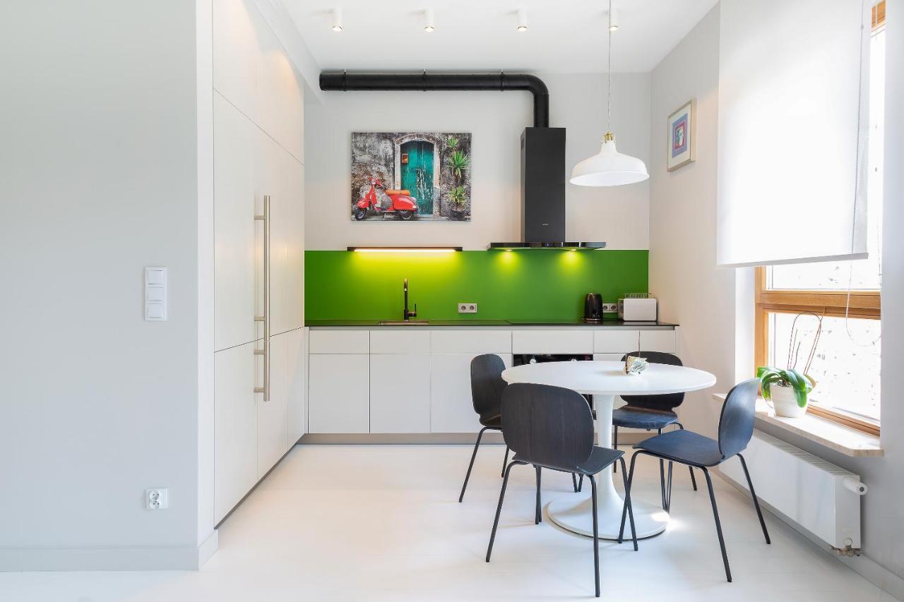 Apartment Warsaw Smolenskiego By Noclegi Renters Varsóvia Exterior foto